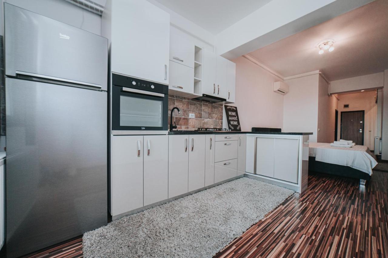 Palas Mall - Cozy Studios And Flats יאשי מראה חיצוני תמונה