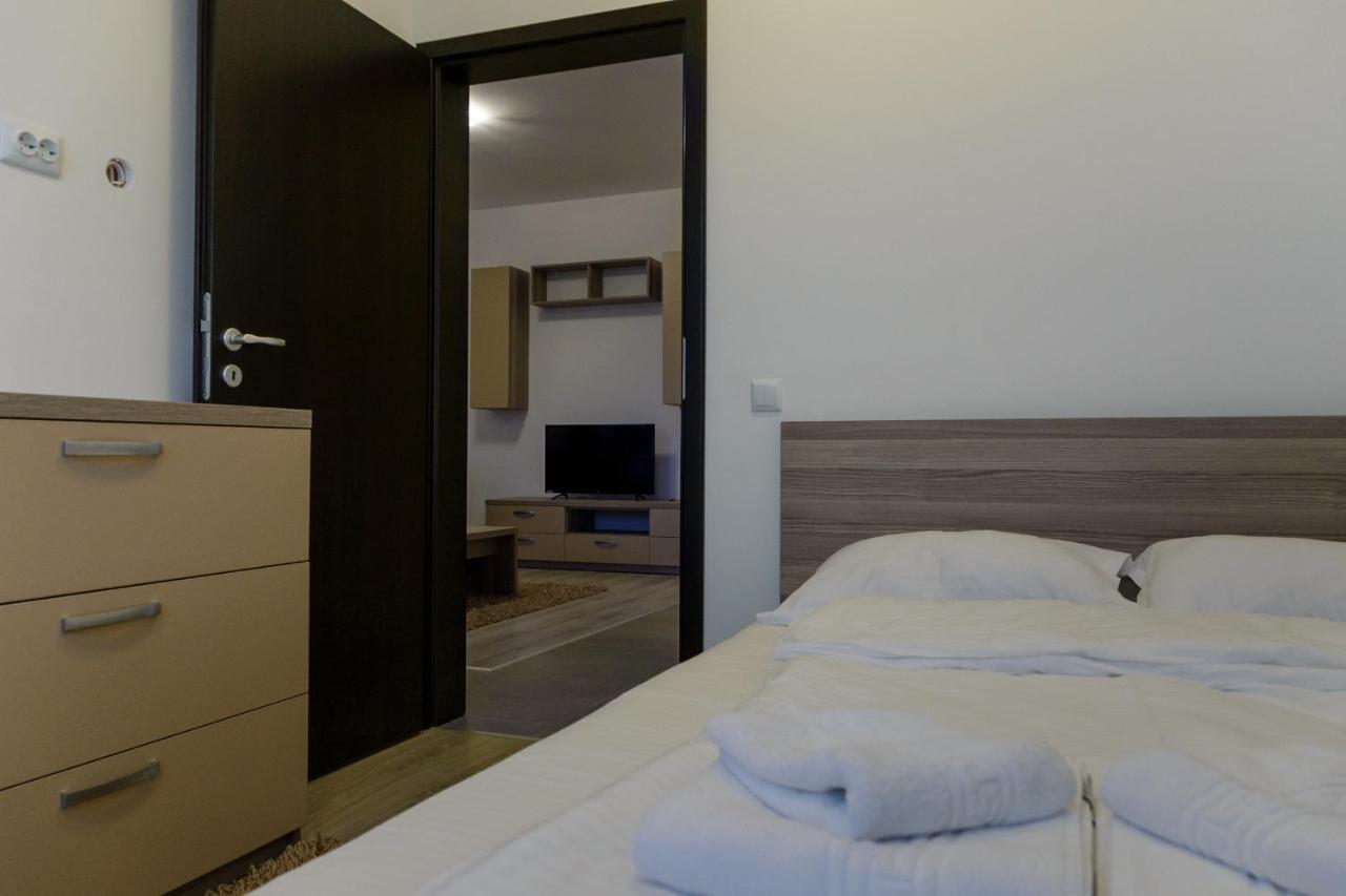 Palas Mall - Cozy Studios And Flats יאשי מראה חיצוני תמונה