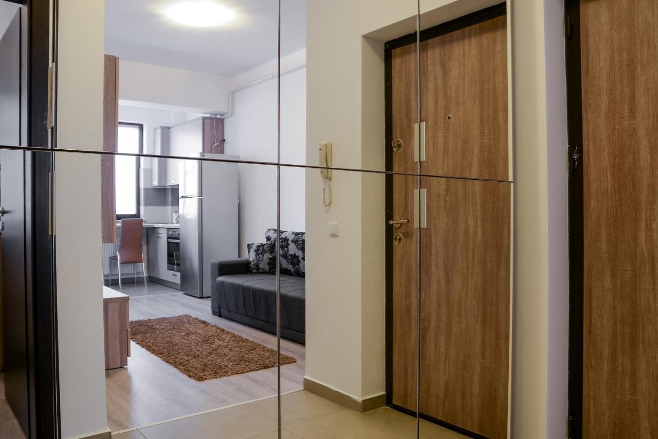 Palas Mall - Cozy Studios And Flats יאשי מראה חיצוני תמונה