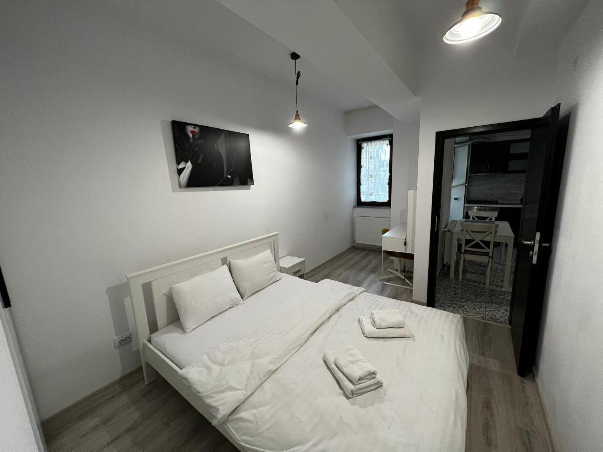 Palas Mall - Cozy Studios And Flats יאשי מראה חיצוני תמונה