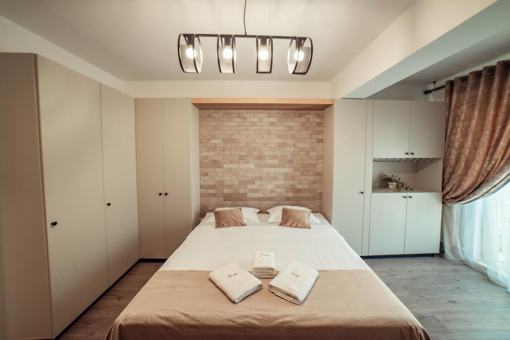 Palas Mall - Cozy Studios And Flats יאשי מראה חיצוני תמונה