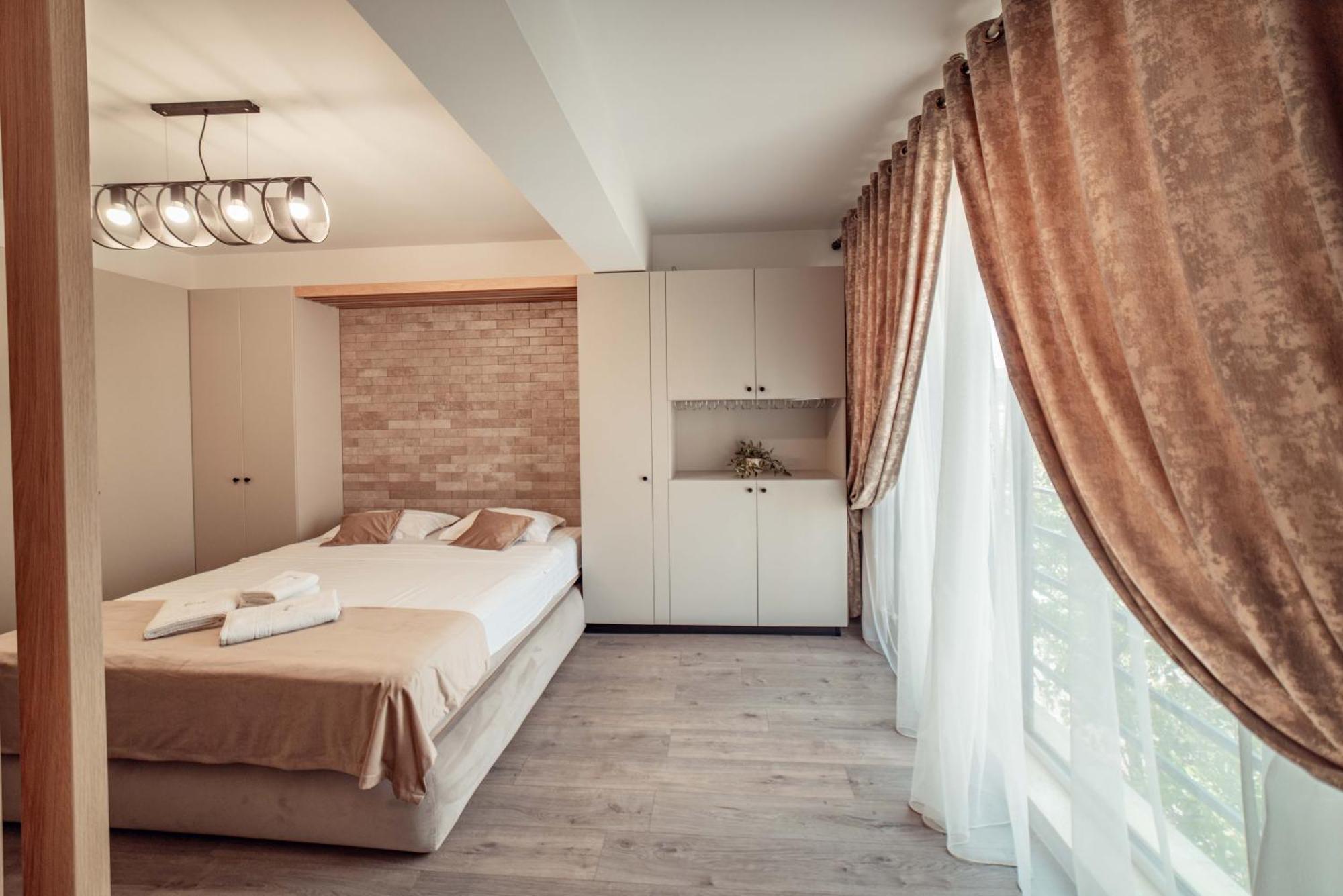 Palas Mall - Cozy Studios And Flats יאשי מראה חיצוני תמונה