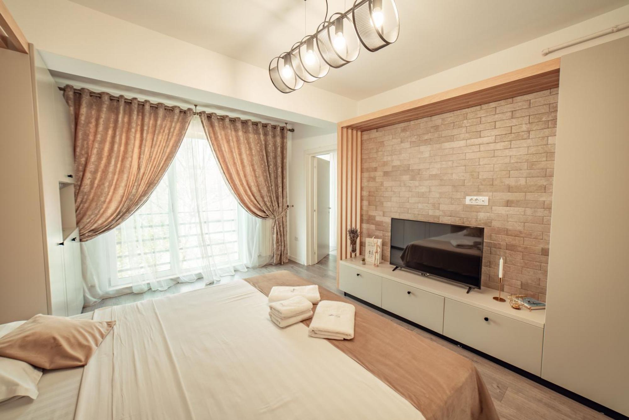 Palas Mall - Cozy Studios And Flats יאשי מראה חיצוני תמונה